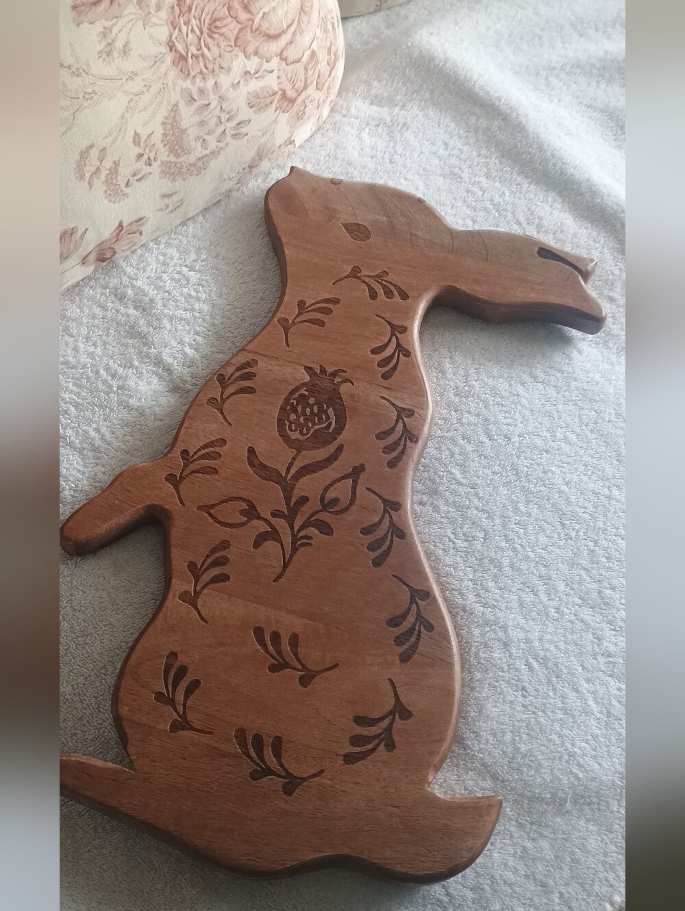 Figural Bunny Cutting Board - Natural Brown - Picture 3 of 4